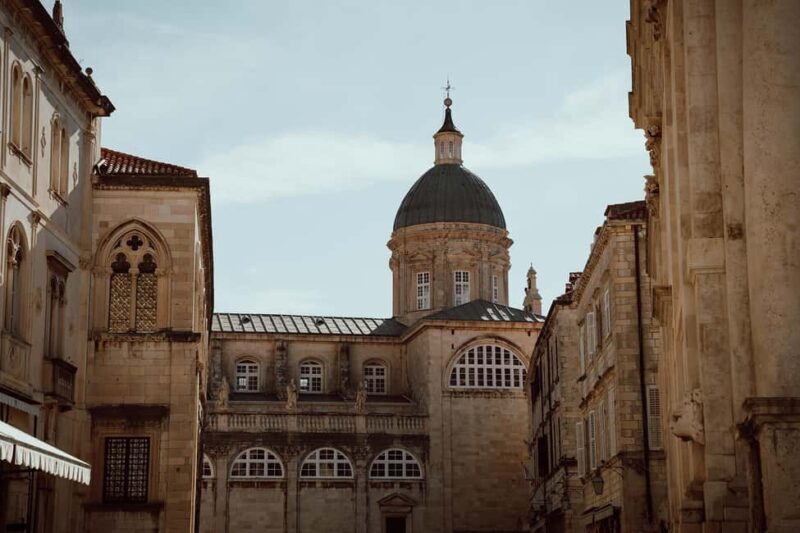 Dubrovnik: Old Town & City Walls Tour with Optional DU Pass - Reviews in Action