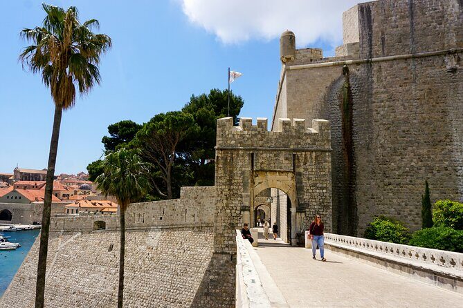 Dubrovnik Old Town Private Walking Tour - Key Points