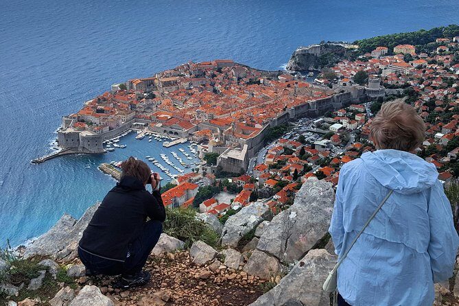 Dubrovnik Panorama Sightseeing with Tour Guide in Minivan - FAQ
