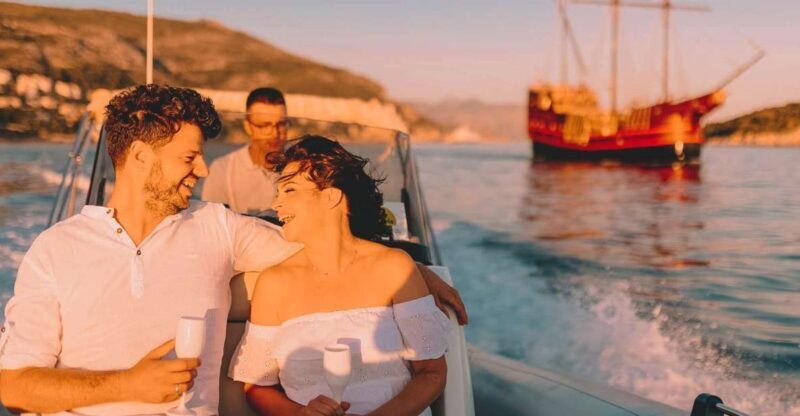 Dubrovnik: Private Boat Cruise at Sunset with Champagne - Key Points