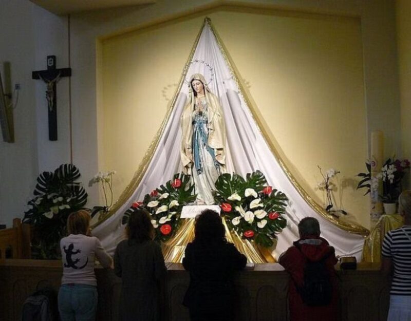 Dubrovnik: Private Day Trip to Medjugorje with Hotel Pickup - Who Should Consider This Tour?