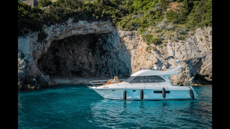 Dubrovnik: Private Elaphite Islands Tour on a Luxury Yacht - Who Should Consider this Tour?