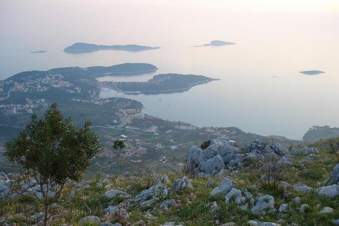 Dubrovnik Private Shore Excursion: Dubrovnik Old Town, Konavle Valley and Sivi Soko Viewpoint - Key Points