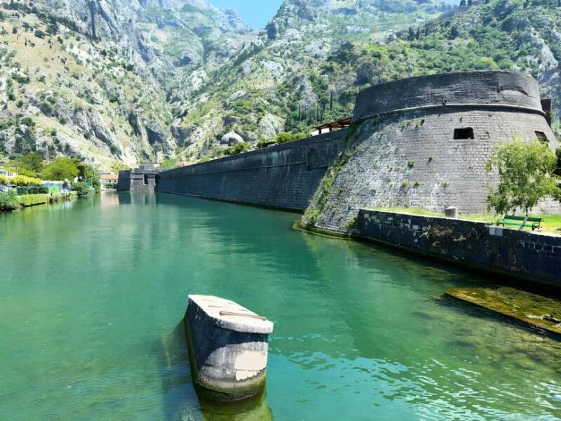 Dubrovnik: Private Tour to Montenegro, Kotor, and Perast - An In-Depth Look at the Dubrovnik to Montenegro Tour