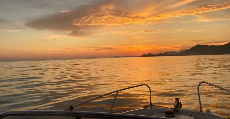 Dubrovnik: Romantic Sunset Cruise - What makes this sunset cruise special?