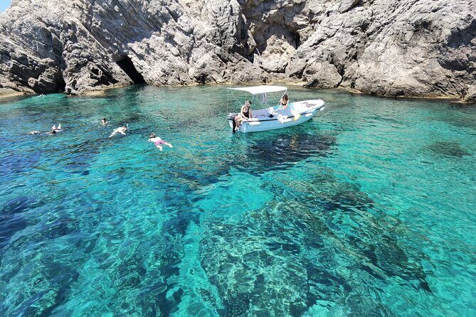 Dubrovnik Self-Drive Boat Rental for up to 6 People - Who Will Love This Experience?