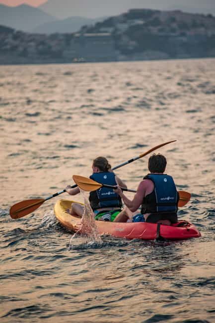 Dubrovnik: Sunset Sea Kayaking Tour - Key Points