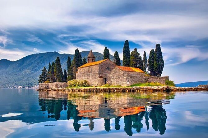 Dubrovnik to Montenegro Private Full Day Ride with Scenic Stops - Key Points