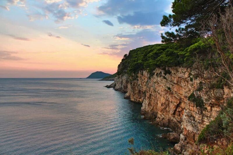 Dubrovnik: UFO - THE BOAT - FAQ