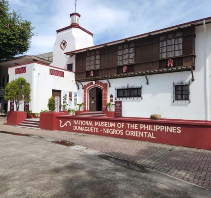 Dumaguete: Twin Lakes, Silliman University, & City Tour - In-Depth Look at the Tour Experience