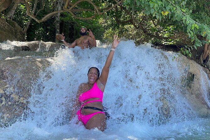 Dunn's River Falls and Bamboo Rafting with limestone foot massage - Discovering Jamaica’s Natural Wonders: Dunns River Falls and Bamboo Rafting with Limestone Foot Massage
