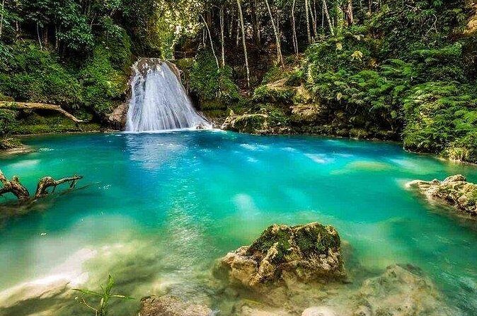 Dunns River Falls and Blue Hole Tour - Blue Hole: A Hidden Natural Treasure