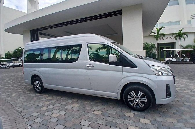 Dunn's River Falls and Park Tour Experience - Key Points