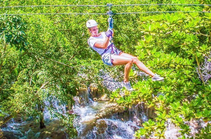 Dunn's River Falls and Park Tour with Zip Line from Montego Bay - FAQ
