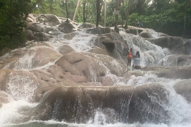 Dunns River Falls and Shopping Tour in Ocho Rios - Key Points