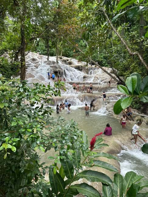 Dunn's River Falls, Bob Marley 9 Mile - Optional Lagoon Tour - Key Points