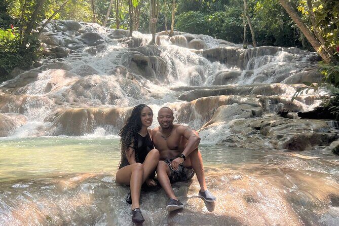 Dunn's River Falls Jamaica/Montego Bay/Falmouth - Discovering Dunns River Falls: An Authentic Jamaican Adventure