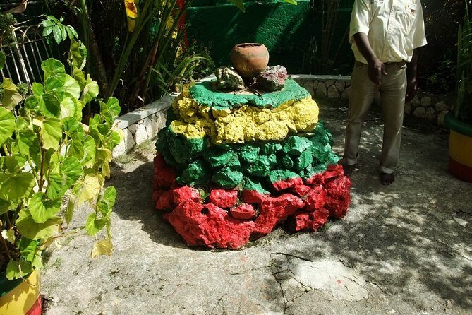 Dunns River Falls plus Bob Marley Nine Mile Private Tour - Exploring the Itinerary in Detail