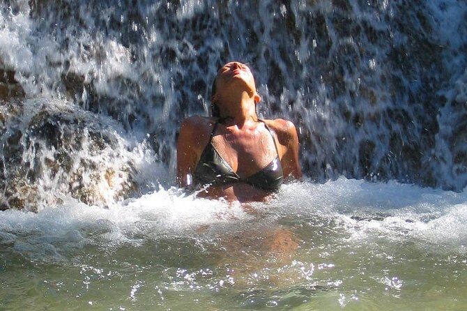 Dunn's river falls, shopping and lunch - Authentic Experiences and Genuine Praise