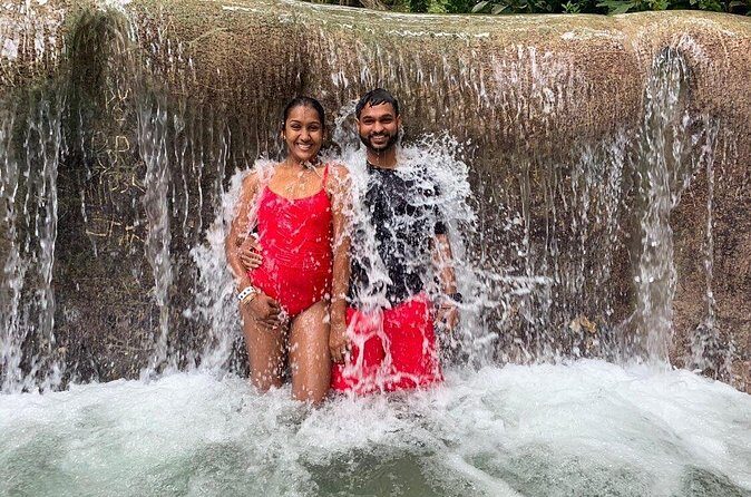 Dunns river waterfalls + blue hole waterfall tour from Ocho Rios - Who Should Consider This Tour?