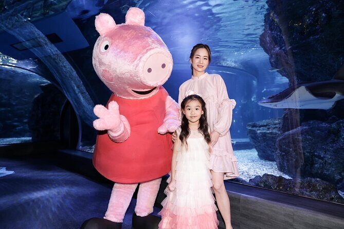 Duo SEA LIFE and Madame Tussauds Ticket in Bangkok - Who Will Love This Experience?