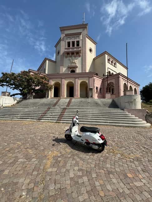Durrës Vespa Tour: King Zogs Villa, Amphitheater & Swim - Who This Tour Is Best For