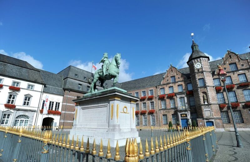 Düsseldorf: Altstadt Guided Tour - Key Points