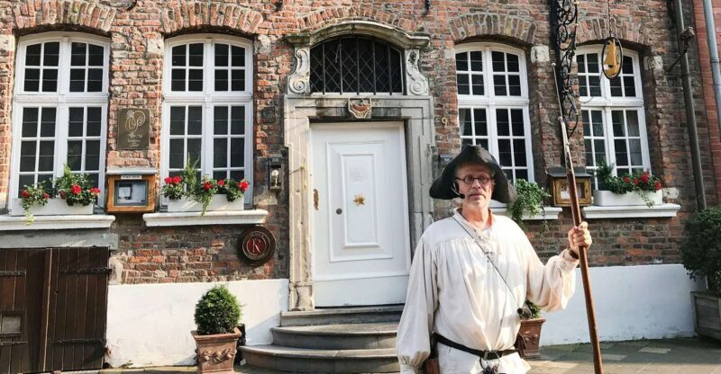 Düsseldorf: Guided Night Watchman Tour through Kaiserswerth - A Closer Look at the Kaiserswerth Night Watchman Tour
