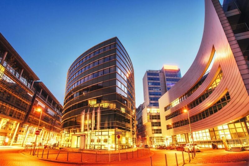 Dusseldorf: Insta-Perfect Walk with a Local - Who Should Consider This Tour