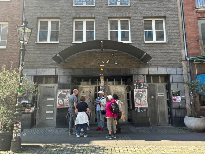 Düsseldorf: Old Town Historical Walking Tour with GEO EPOCHE - FAQ