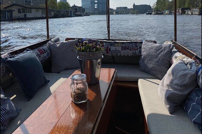 Dutch Cheese & Drinks Guided Amsterdam Boat Tour, All Included - FAQ
