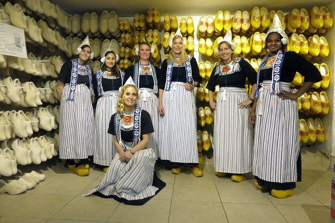 Dutch Experience in Volendam with Traditional Outfits - The Sum Up
