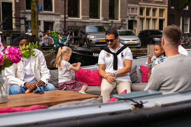 Dutch Pancake City Centre Canal Cruise - Key Points