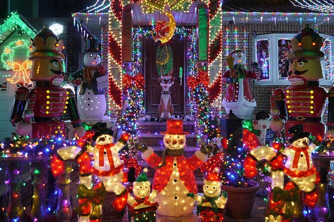 Dyker Heights Brooklyn Christmas Lights Tour - Key Points