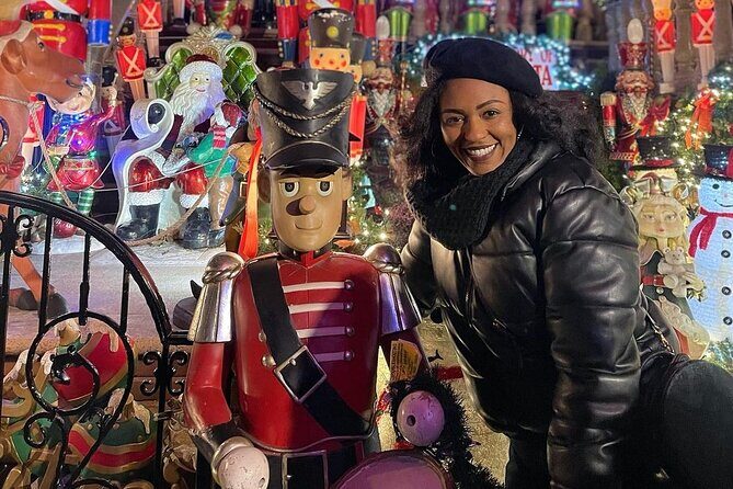 Dyker Heights Christmas Lights and NYC Skyline View Bus Tour - FAQs