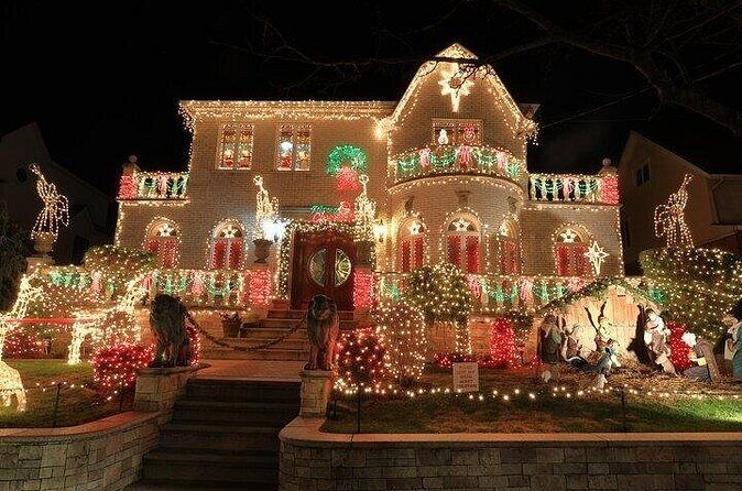 Dyker Heights Christmas Lights Private Holiday Transfer - Authenticity and Local Flavor