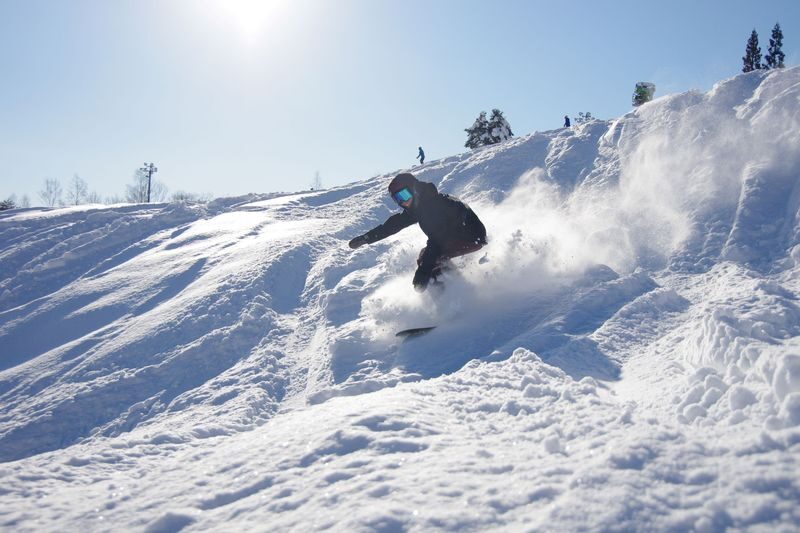 Dynaland Ski Resort 1DAY Tour - Seven hours to find your own pace