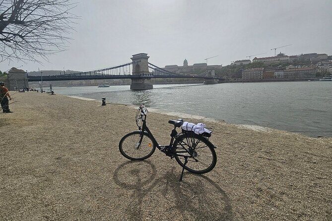 E-Bike Guided Tour in Castle Hill Budapest - Explore Budapest on an E-Bike: A Relaxed Way to See the City