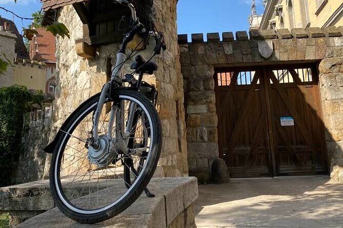E-Bike Guided Tour in Castle Hill Budapest - A Closer Look at the Budapest E-Bike Tour