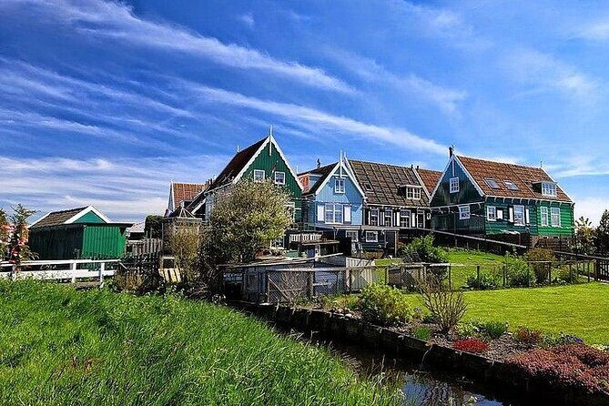 E-Bike PRIVATE tour Countryside of Amsterdam Volendam Marken - A Closer Look at the Experience