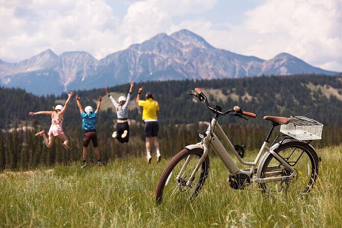 E-Bike Rental - Exploring Jasper on an E-Bike: A Practical and Enjoyable Adventure