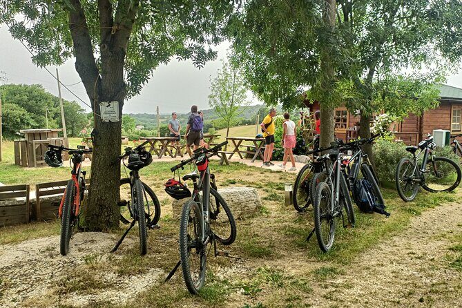 E-Bike Tour fortresses and mountains near the Free Baths of Saturnia - An In-Depth Look at the E-Bike Tour Experience