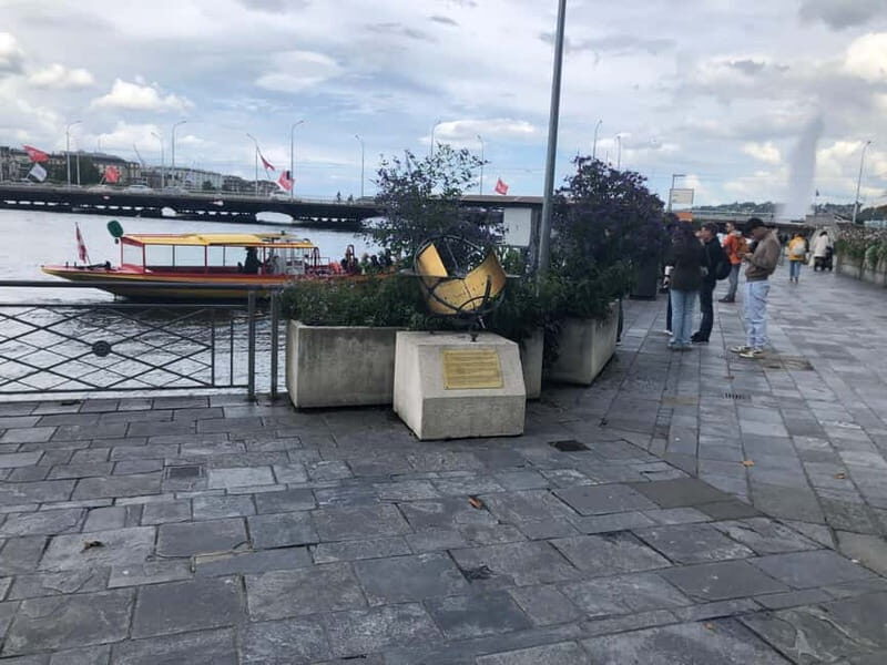 E-bike Tour Geneva Old Town with Free Museum Entry - FAQ
