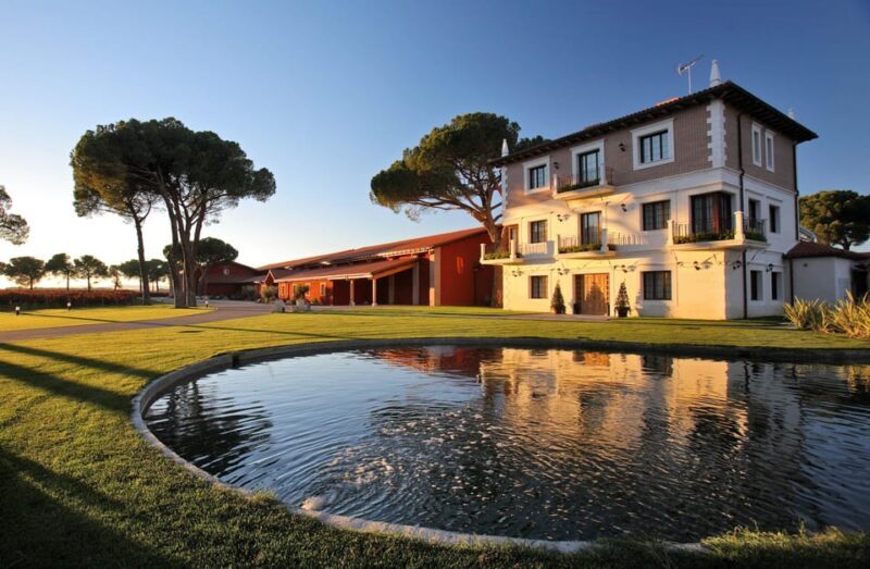 E-bike tour & Picnic in an Exclusive winery Estate - Detailed Breakdown of the Itinerary