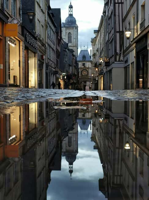E-map : Unusual places & sweet/savoury specialties - The Itinerary and Stops