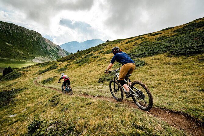 E mountain bike tour - E-Mountain Bike Tour in Garmisch-Partenkirchen: A Thrilling Ride with Stunning Views