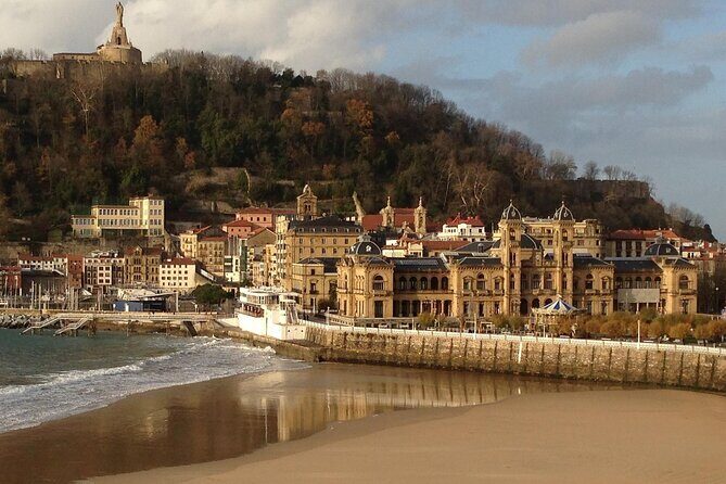 e-Scavenger hunt San Sebastián: Explore the city at your own pace - A Closer Look at the San Sebastián e-Scavenger Hunt