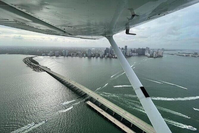 Eagles Air Tour: Private 45 Minute Plane Tour of Miami - What to Expect During the Flight