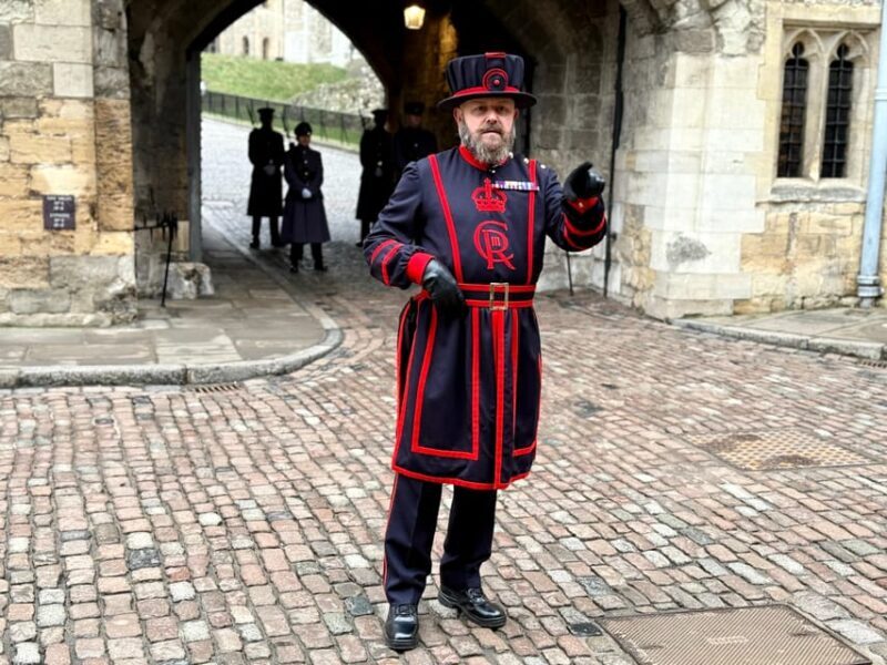 Early Access:Tower of London Opening Ceremony & Royal London - A Promising Royal London Experience with Early Access to the Tower of London