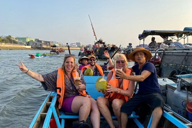 Early Morning Can Tho Floating Market and Small Canal Boat Tour - A Deep Dive into the Early Morning Floating Market and Canal Tour